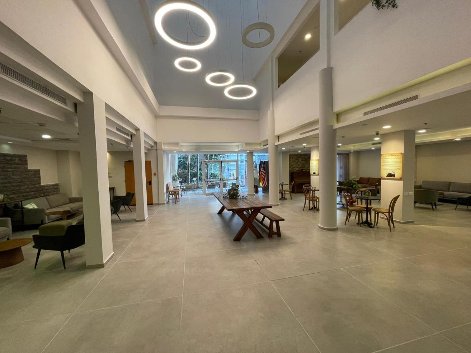 Astoria Galilee Hotel Тиверіада Екстер'єр фото